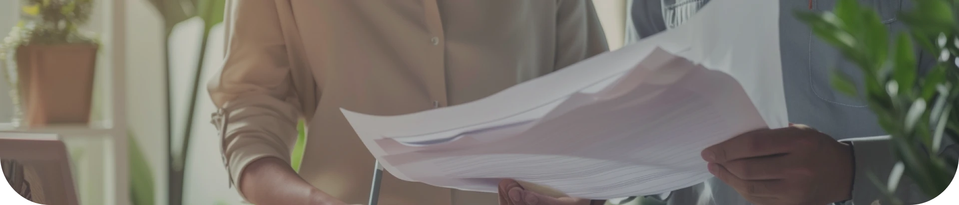 Contact Us 비주얼