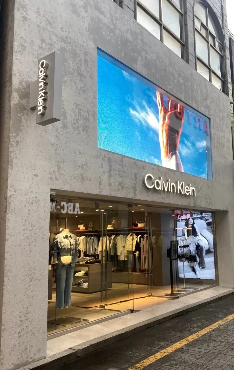 캘빈클라인 광주 충장점 - 이미지 1