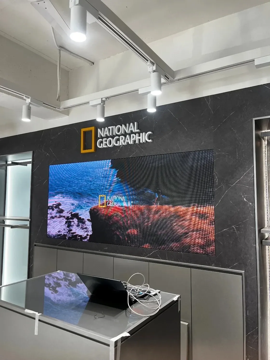 네셔널지오그래픽 동해 - 이미지 1