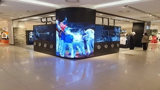 뉴에라 - 이미지 1